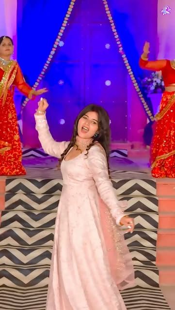 पूरा गाना Bainsla Music पर देखे ❣️

#ajeetbainsla #instalike #trending #viralreels #karwachauth