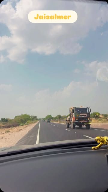🫡❣️

#ajeetbainsla #viralvideos #instadaily #jaisalmer #indianarmy